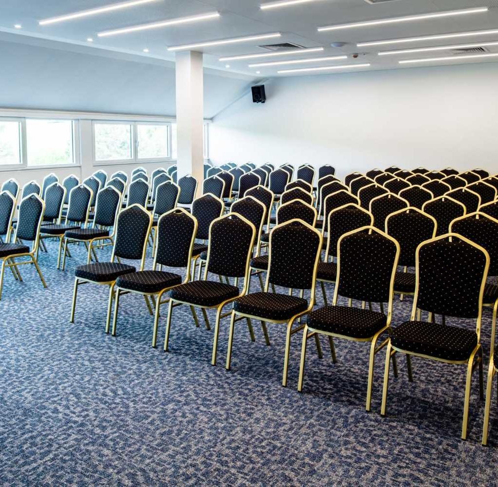 People and Event Staffing 1 staffing